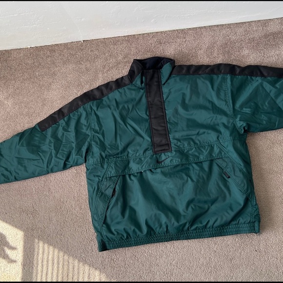 Nike Other - Vintage Nike Windbreaker/Puffer